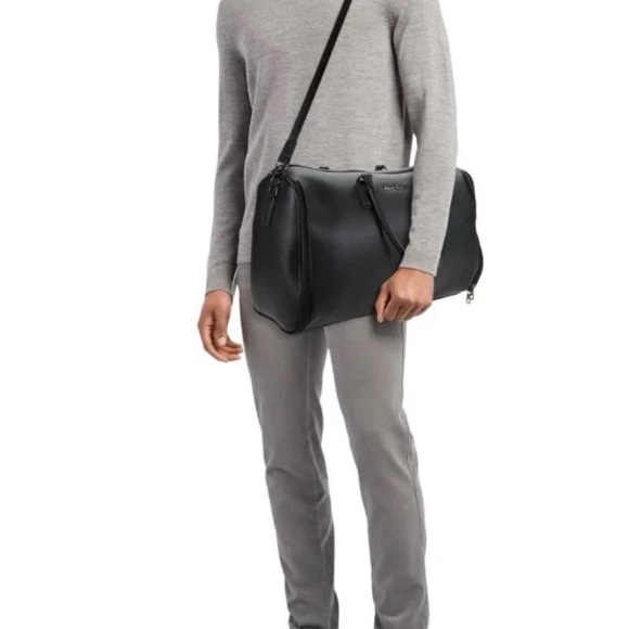 NEW! Robert Graham Black Convertible Weekender Bag - Picture 6 of 8